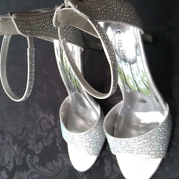 Paul Dumas Formal Silver open toe kitten heeled 6 1/2 M - Picture 9 of 9